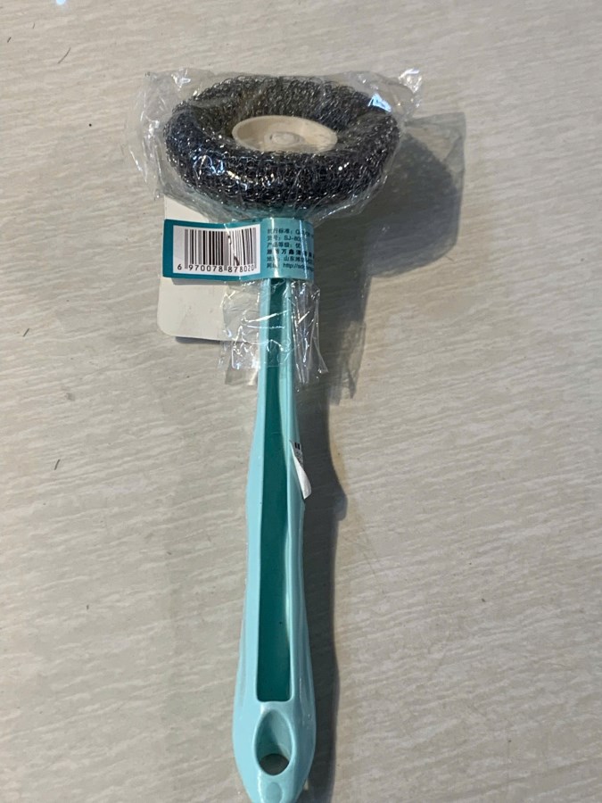 Bàn chải sắt tay cầm bằng nhựa có thể tháo rời 