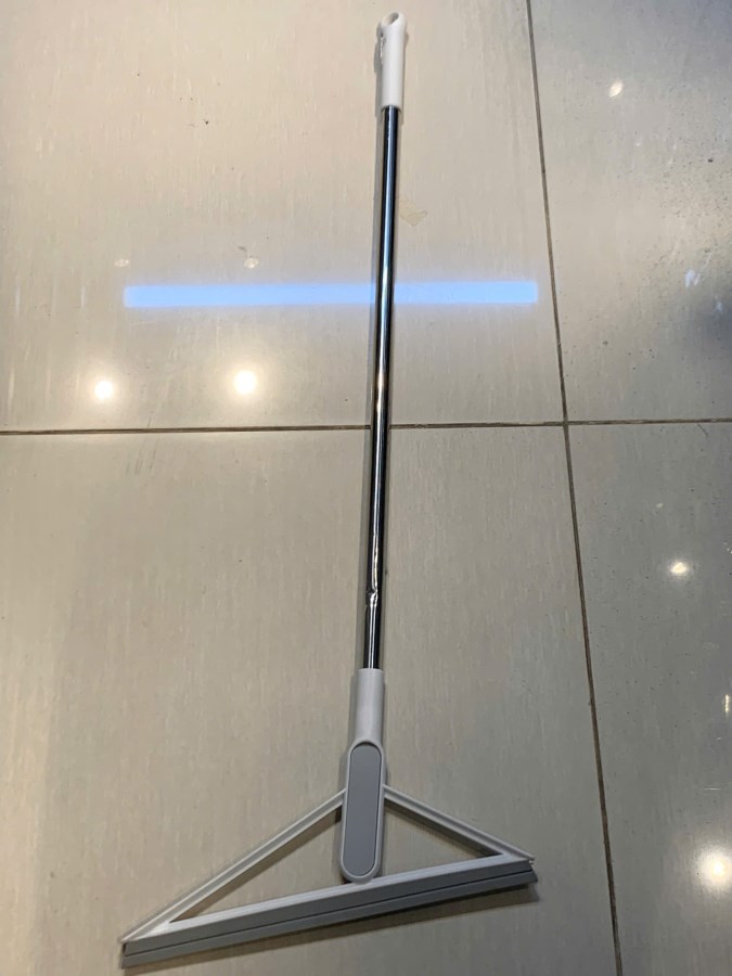 Cây lau nhà cào nước 