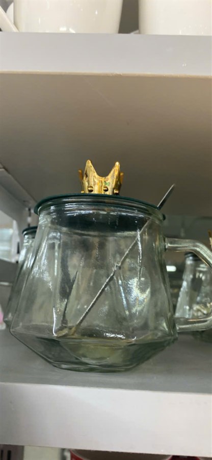 Cốc thuỷ tinh vương miện có nắp thìa nhỏ