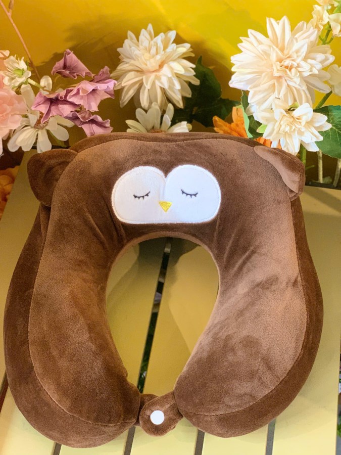 Gối chũ U mút hoạt tính hoạt hình 