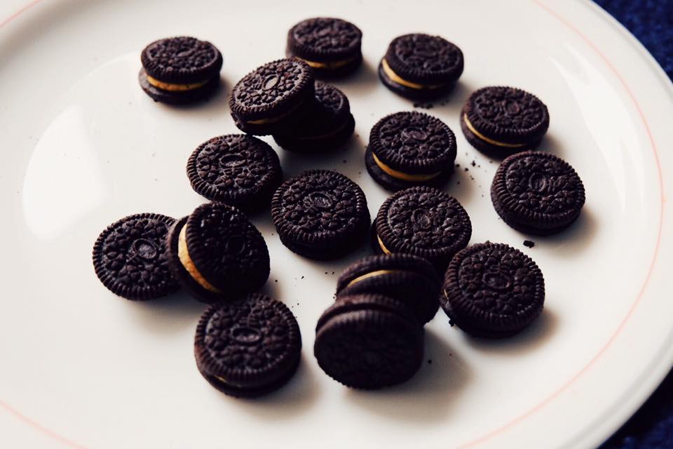 Thư giãn cùng Oreo và cảm nhận vị ngọt lịm tuyệt vời giữa bơ sữa và sôcôla