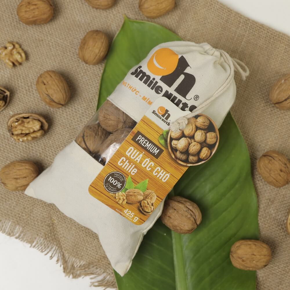 Nâng tầm bữa tiệc tết với quả óc chó Chile Smile Nuts