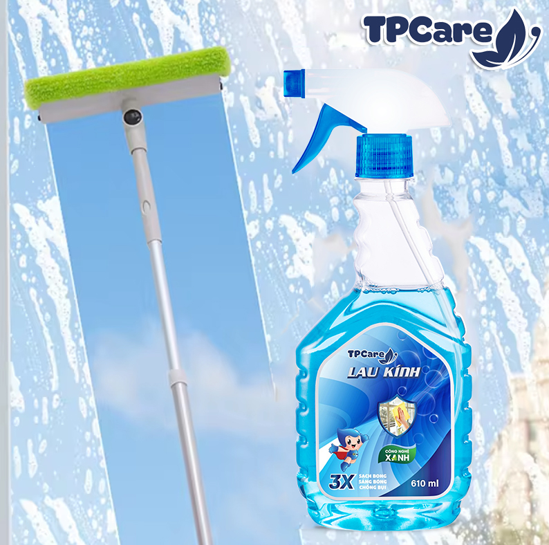 Kính sáng trong, bóng loáng nhờ nước lau kính TPCare – Không thể thiếu trong mỗi gia đình!